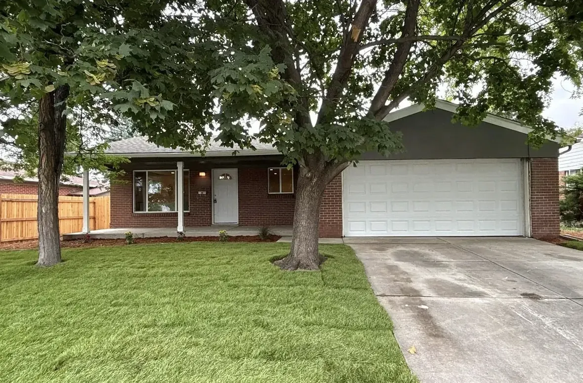 Brick ranch home in Broomfield, Colorado 80020 as it stands today